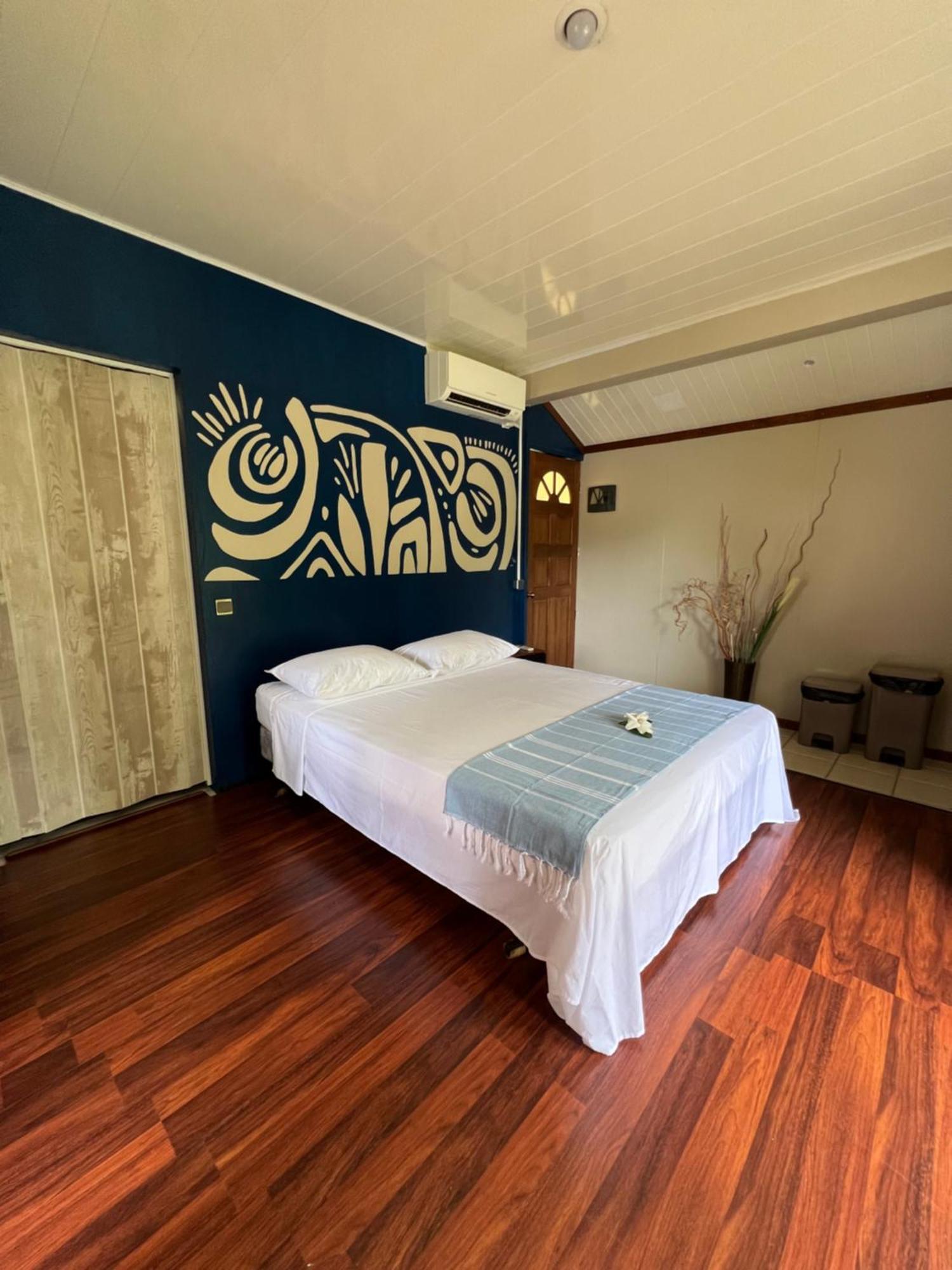 Rupe Rupe Lodge Uturoa Extérieur photo